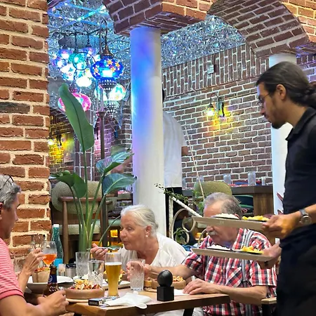 Glass Auberge de jeunesse *